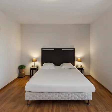 Hotel apartamentowy Appart'city Classic Saint-simon 3*
